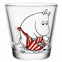 стакан муми-мама на пляже в Ростове-на-Дону